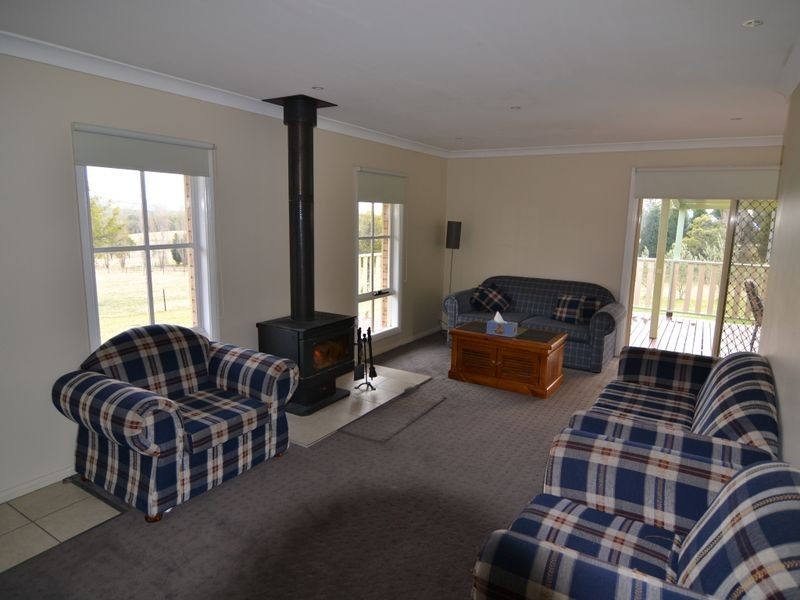 166 Sunny Corner Road, Portland NSW 2847