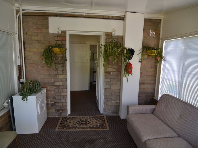 27 Wrights Road, Lithgow NSW 2790