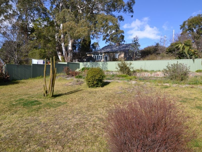27 Wrights Road, Lithgow NSW 2790