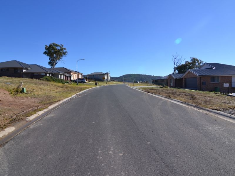 Lot 323 James O’Donnell Drive, Bowenfels NSW 2790
