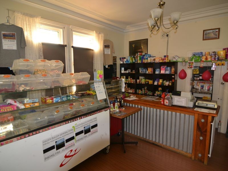 20-22 Castlereagh Highway (Royal Hotel), Cullen Bullen NSW 2790