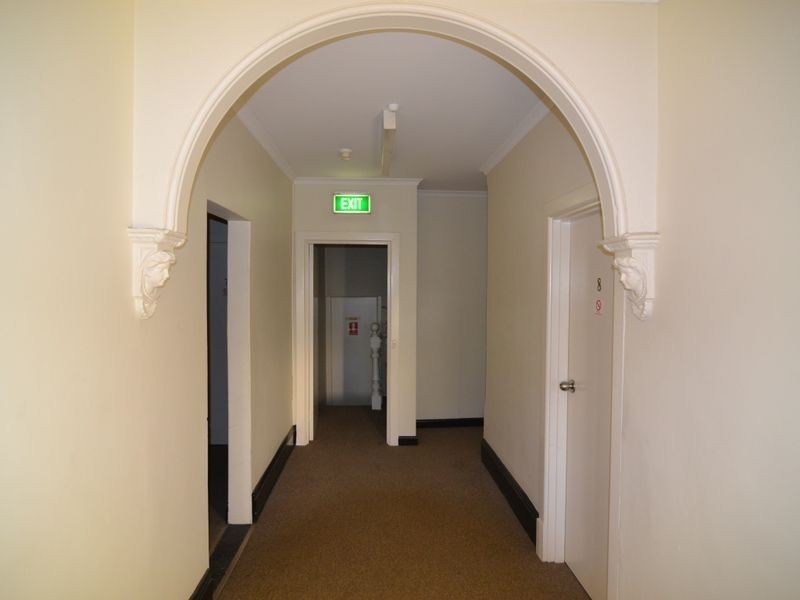 20-22 Castlereagh Highway (Royal Hotel), Cullen Bullen NSW 2790