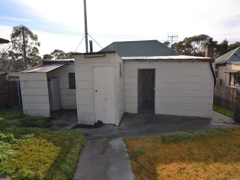 121 Williwa Street, Portland NSW 2847