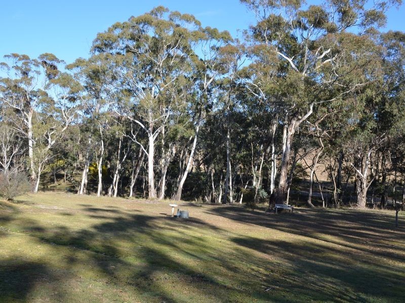 473 Thompsons Creek Road, Pipers Flat NSW 2847
