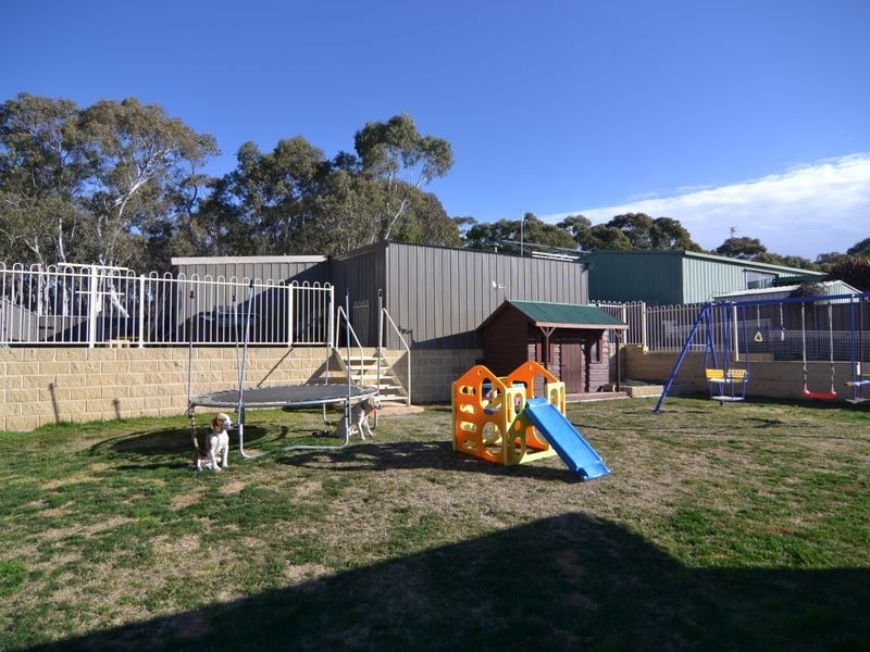 24 Main Street, Portland NSW 2847