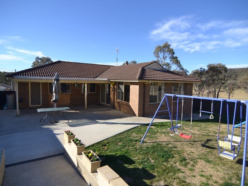 24 Main Street, Portland NSW 2847
