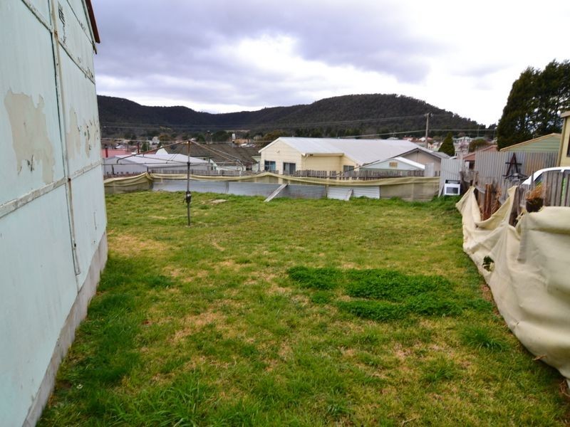 27 Inner Crescent, Lithgow NSW 2790