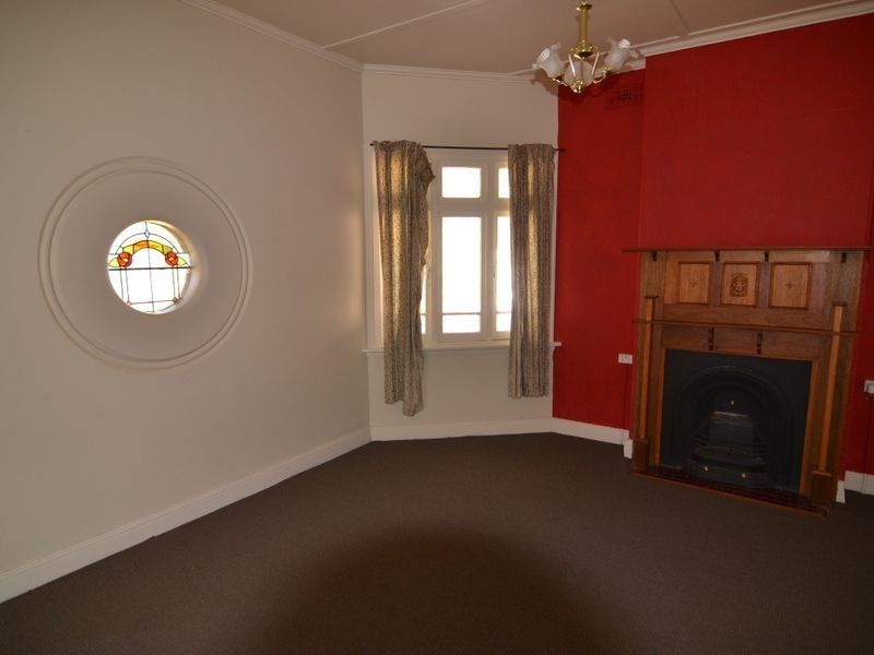 128 Hassans Walls Road, Lithgow NSW 2790