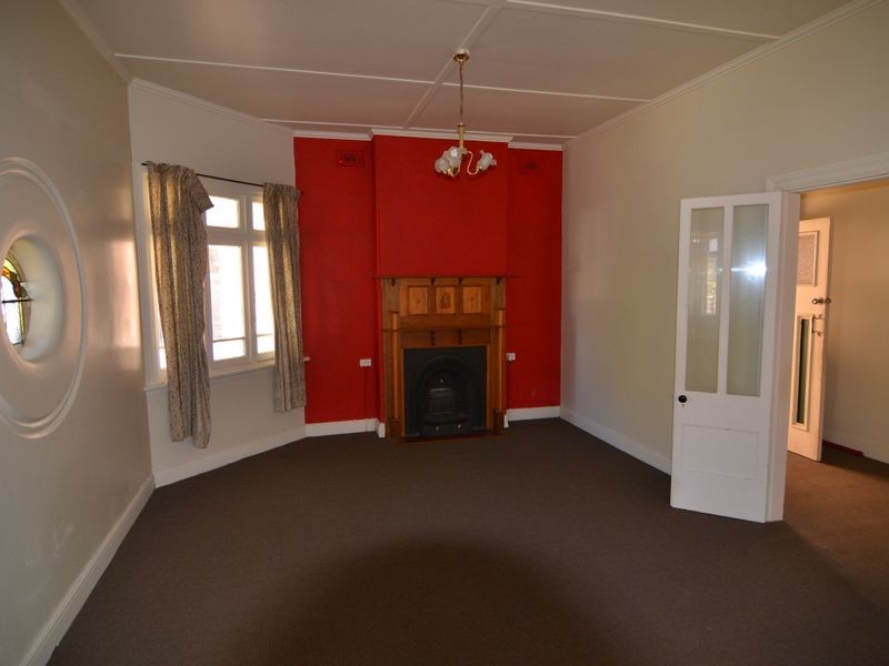 128 Hassans Walls Road, Lithgow NSW 2790