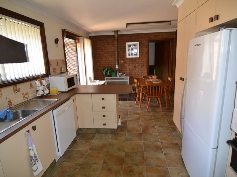 13 Eddy Street, Lithgow NSW 2790