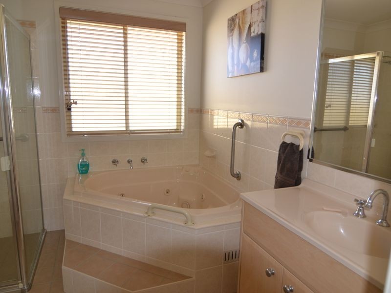 1 Henning Crescent, Wallerawang NSW 2845