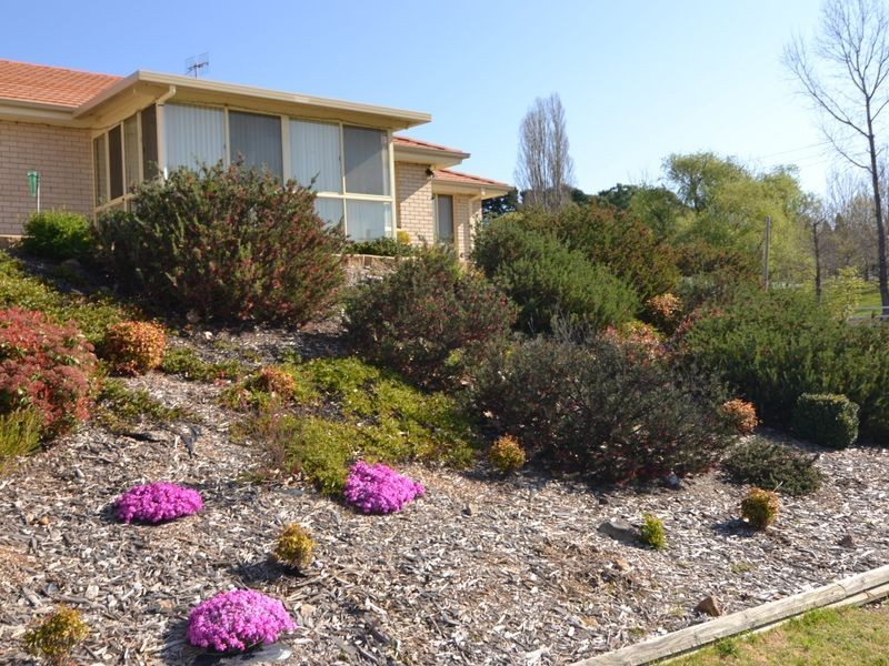 1 Henning Crescent, Wallerawang NSW 2845