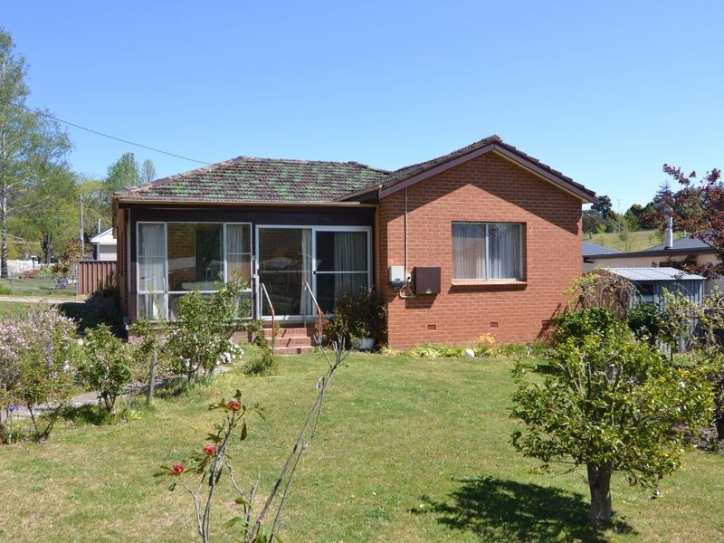 1 Passchendale Street, Lithgow NSW 2790
