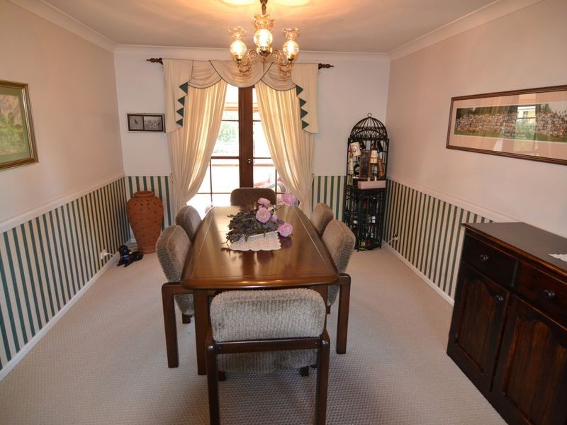 7 Curtin Place, Lithgow NSW 2790