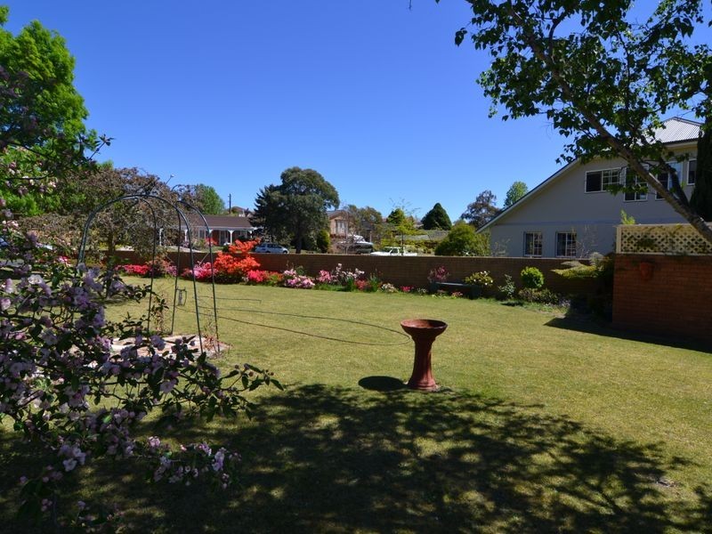 7 Curtin Place, Lithgow NSW 2790