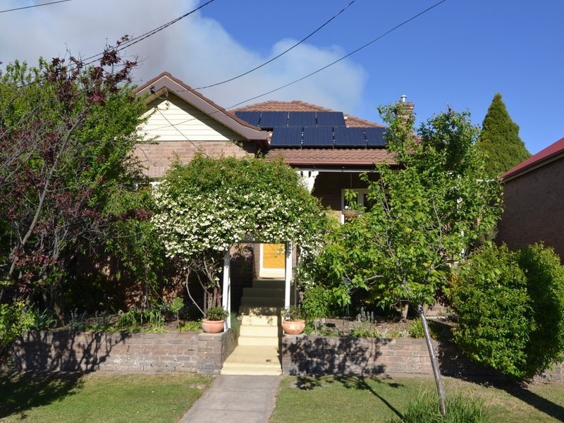 67 Inch Street, Lithgow NSW 2790