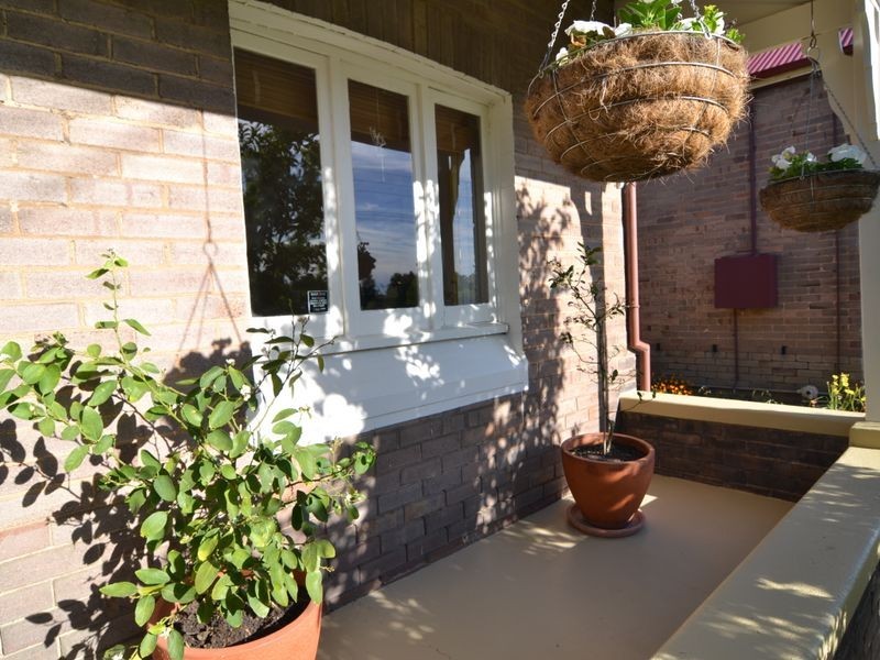 67 Inch Street, Lithgow NSW 2790