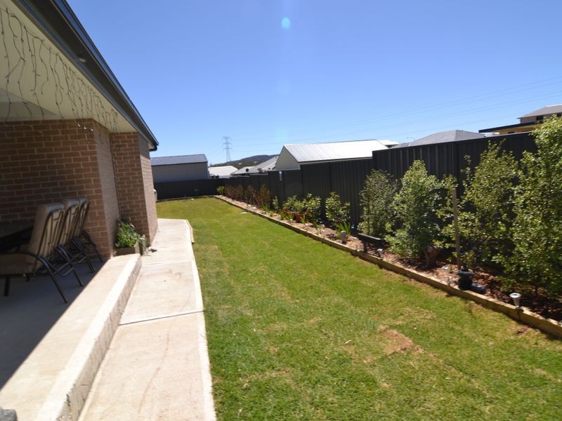 9 Surveyors Way, South Bowenfels NSW 2790