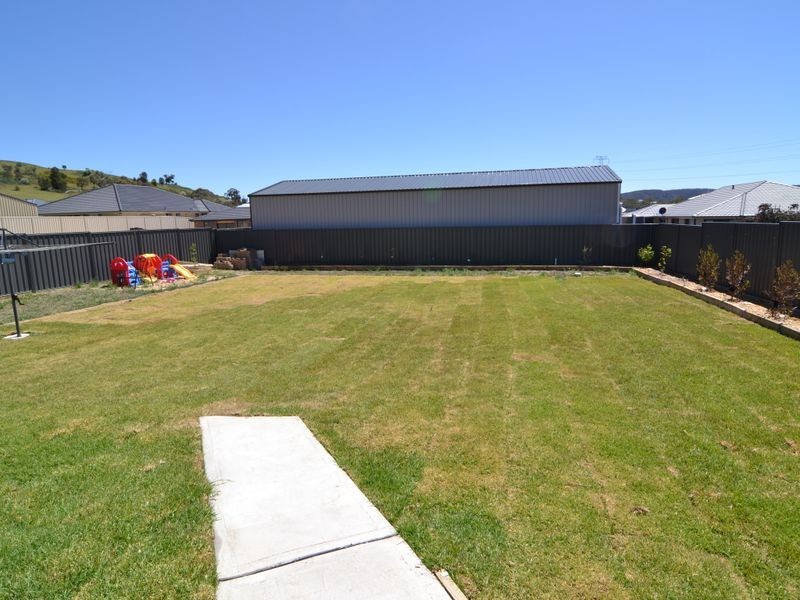 9 Surveyors Way, South Bowenfels NSW 2790