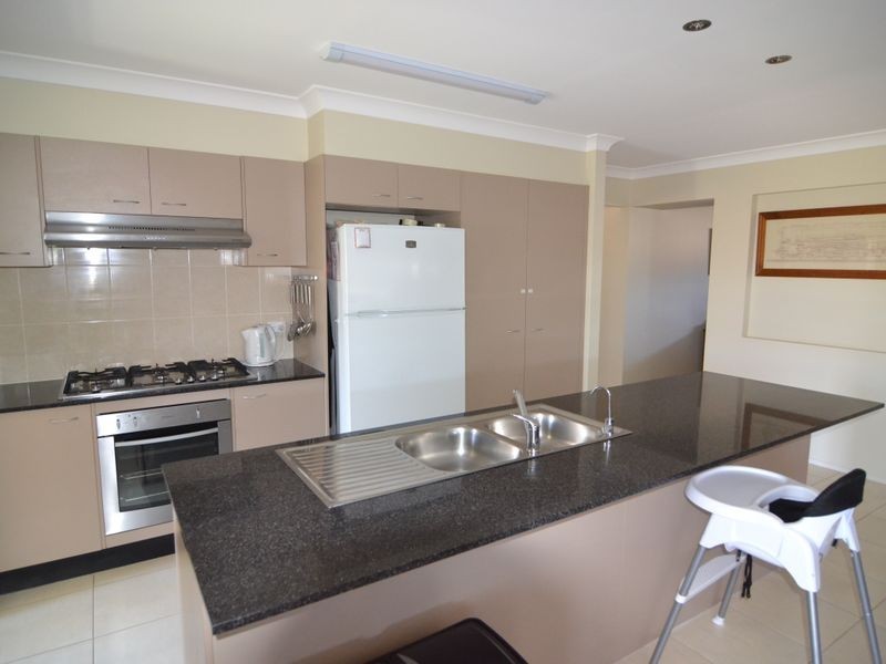 9 Surveyors Way, South Bowenfels NSW 2790