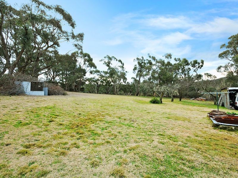 18 Hughes Lane, Marrangaroo NSW 2790