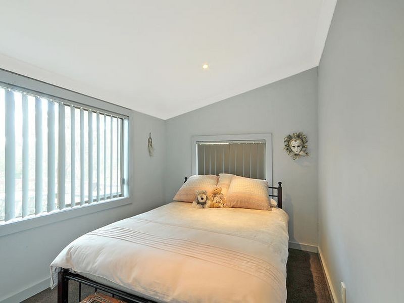 18 Hughes Lane, Marrangaroo NSW 2790