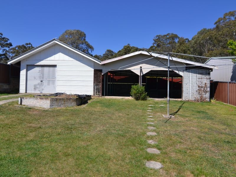 16 Vickers Street, Lithgow NSW 2790