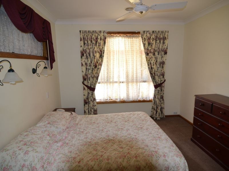 9 Pindari Place, Wallerawang NSW 2845