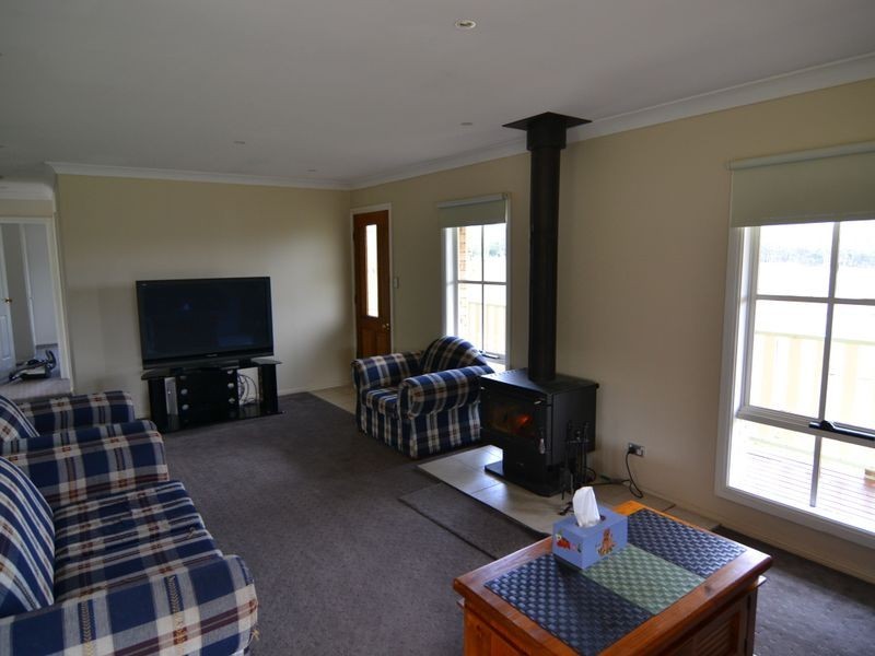 166 Sunny Corner Road, Portland NSW 2847