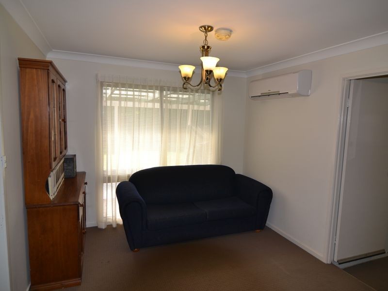 34 Enfield Ave, Lithgow NSW 2790