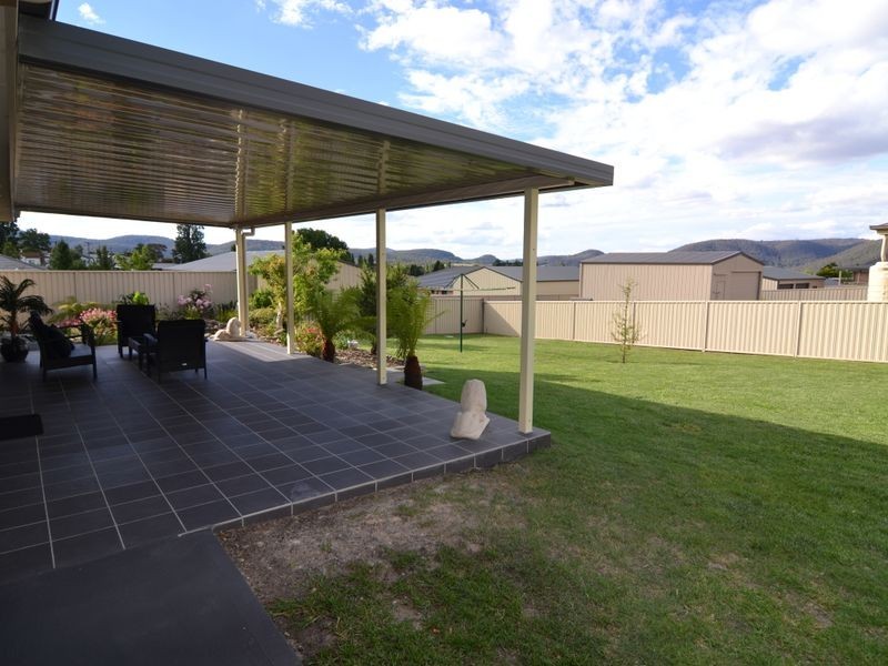 13 Munjowee Circle, Lithgow NSW 2790