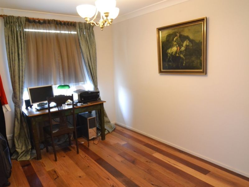 25 Hillcrest Ave, Lithgow NSW 2790