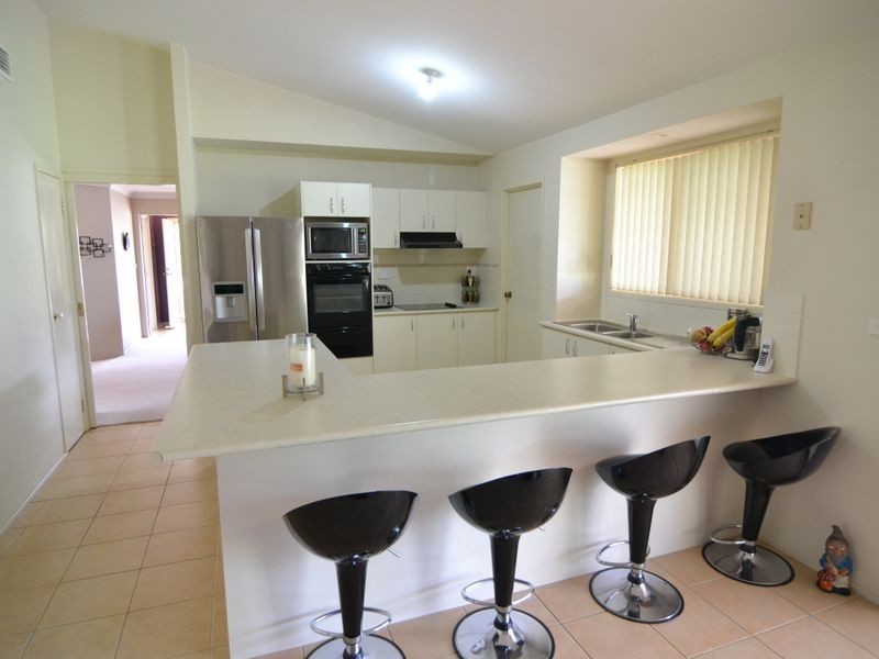 8 Mortlock Close, Lithgow NSW 2790