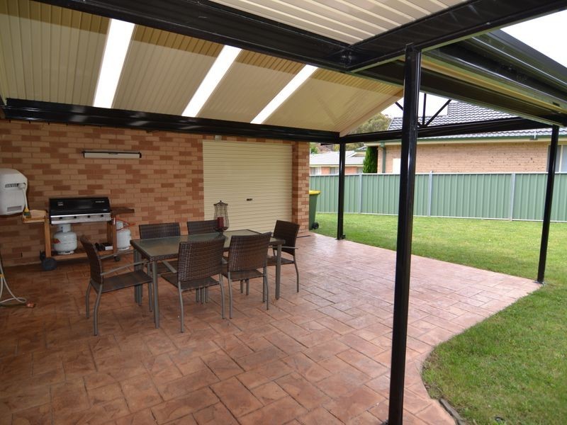 8 Mortlock Close, Lithgow NSW 2790