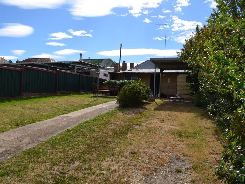 42 Lime Street, Portland NSW 2847