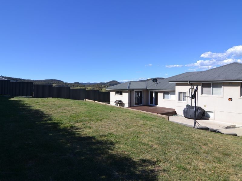 26 James O’Donnell Drive, Lithgow NSW 2790