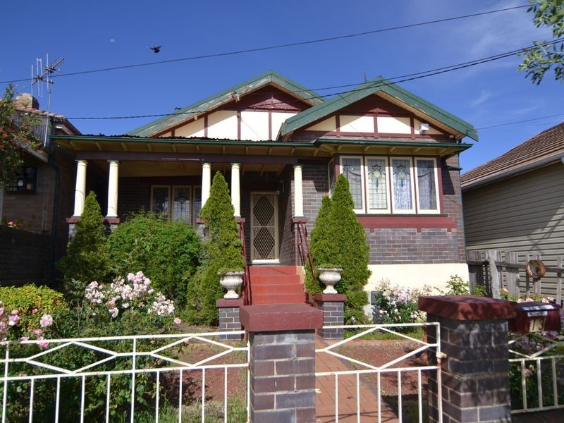 13 Padley Street, Lithgow NSW 2790