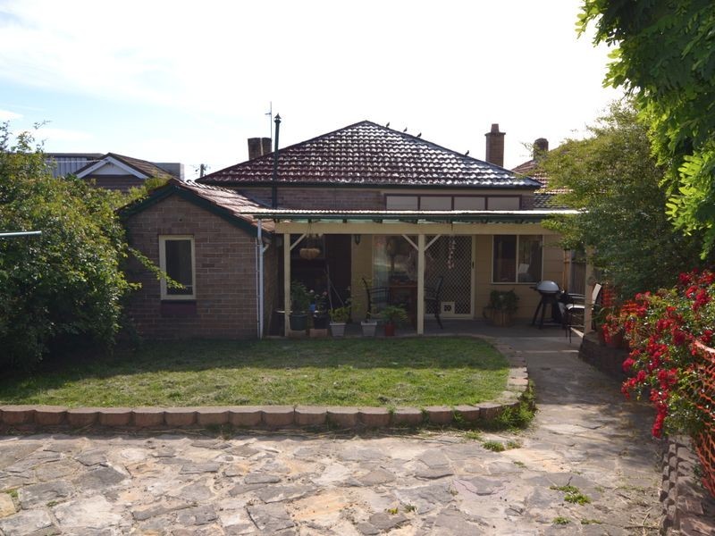 13 Padley Street, Lithgow NSW 2790