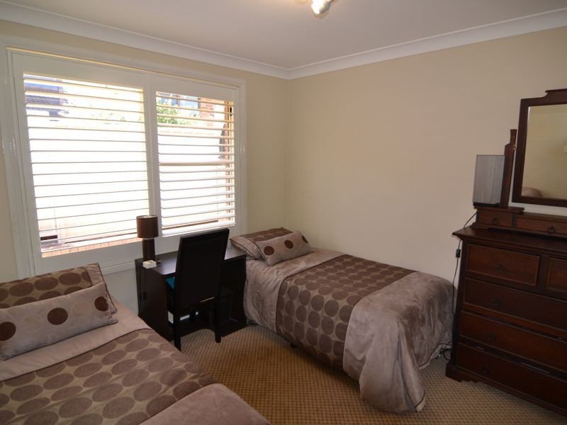 11 Robinia Drive, South Bowenfels NSW 2790