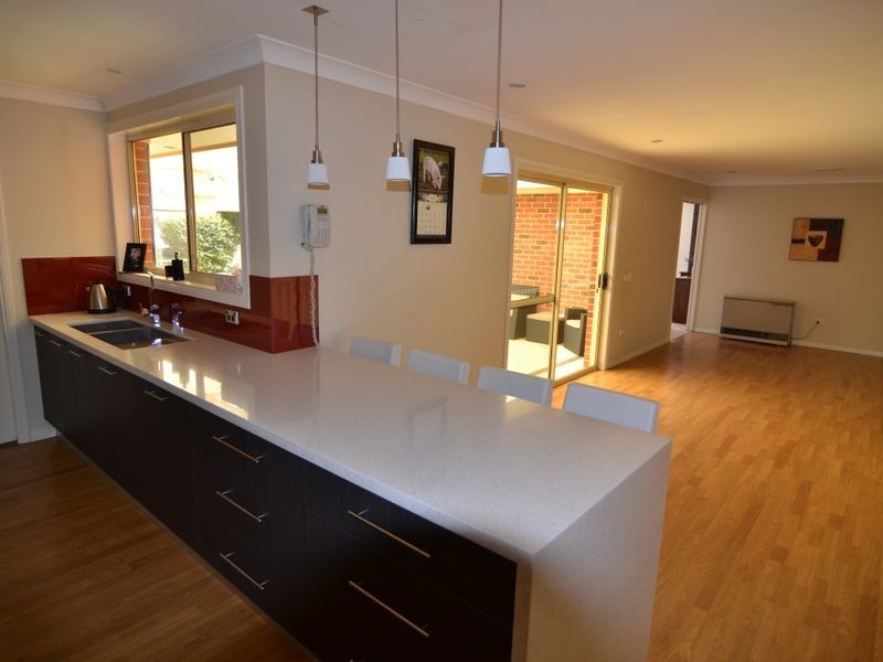 11 Robinia Drive, South Bowenfels NSW 2790