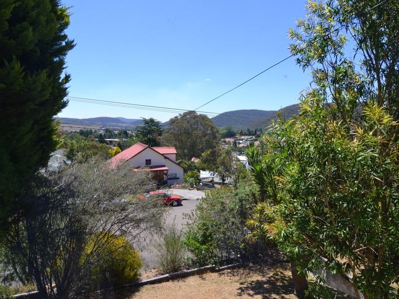 69 Wrights Road, Lithgow NSW 2790