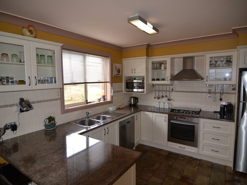 12 Forest Ridge Drive, Wallerawang NSW 2845