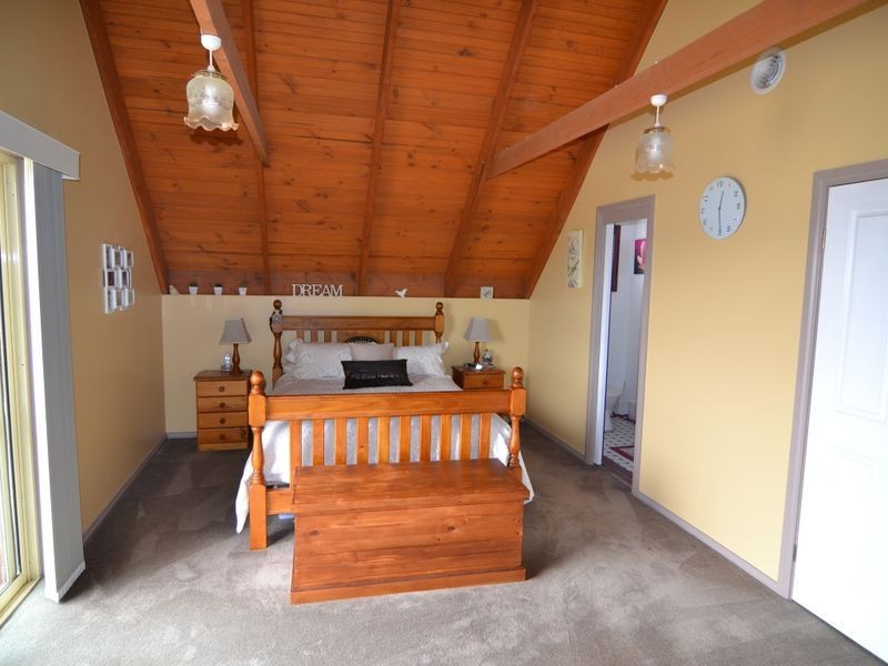 12 Forest Ridge Drive, Wallerawang NSW 2845