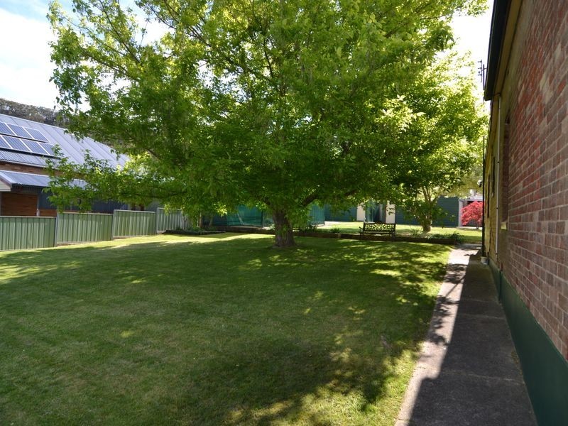 30 Hassans Walls Road, Lithgow NSW 2790