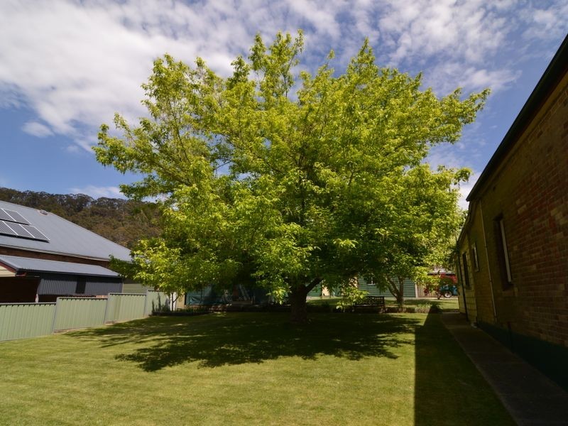 30 Hassans Walls Road, Lithgow NSW 2790