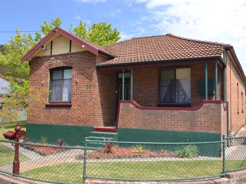 30 Hassans Walls Road, Lithgow NSW 2790