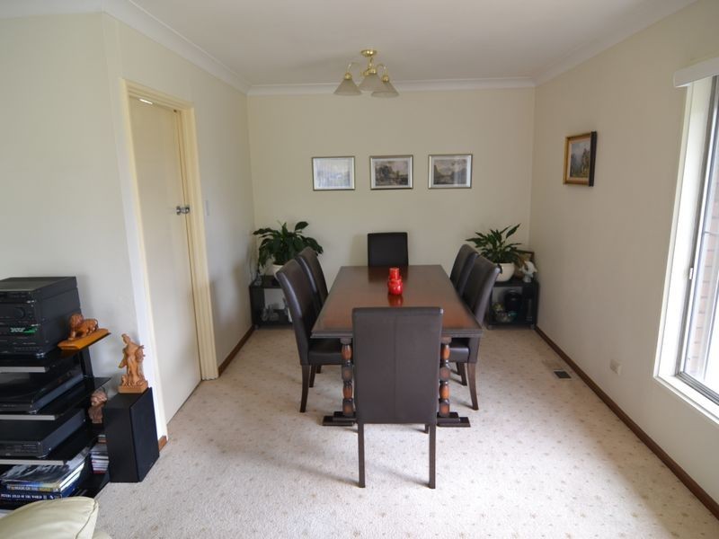 27 Amiens Street, Lithgow NSW 2790