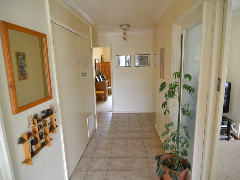 27 Amiens Street, Lithgow NSW 2790