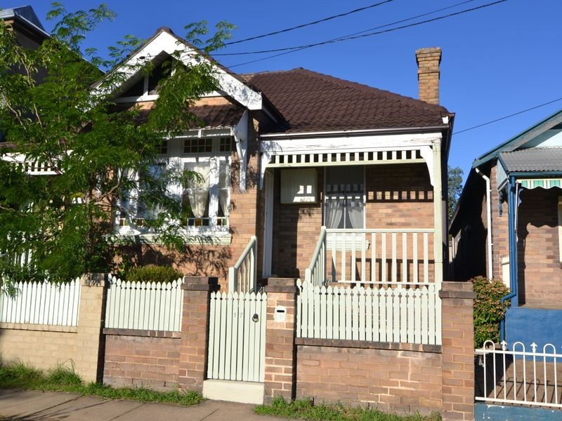 17 Hayley Street, Lithgow NSW 2790
