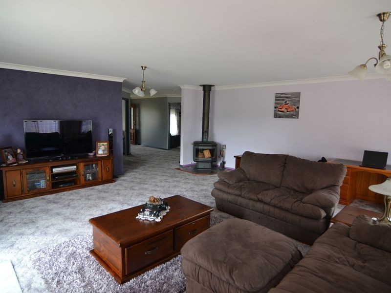 523 Great Western Highway, Marrangaroo NSW 2790